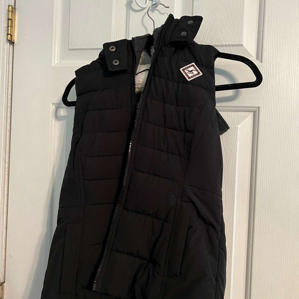 Black Hollister Fleece Vest with Hood